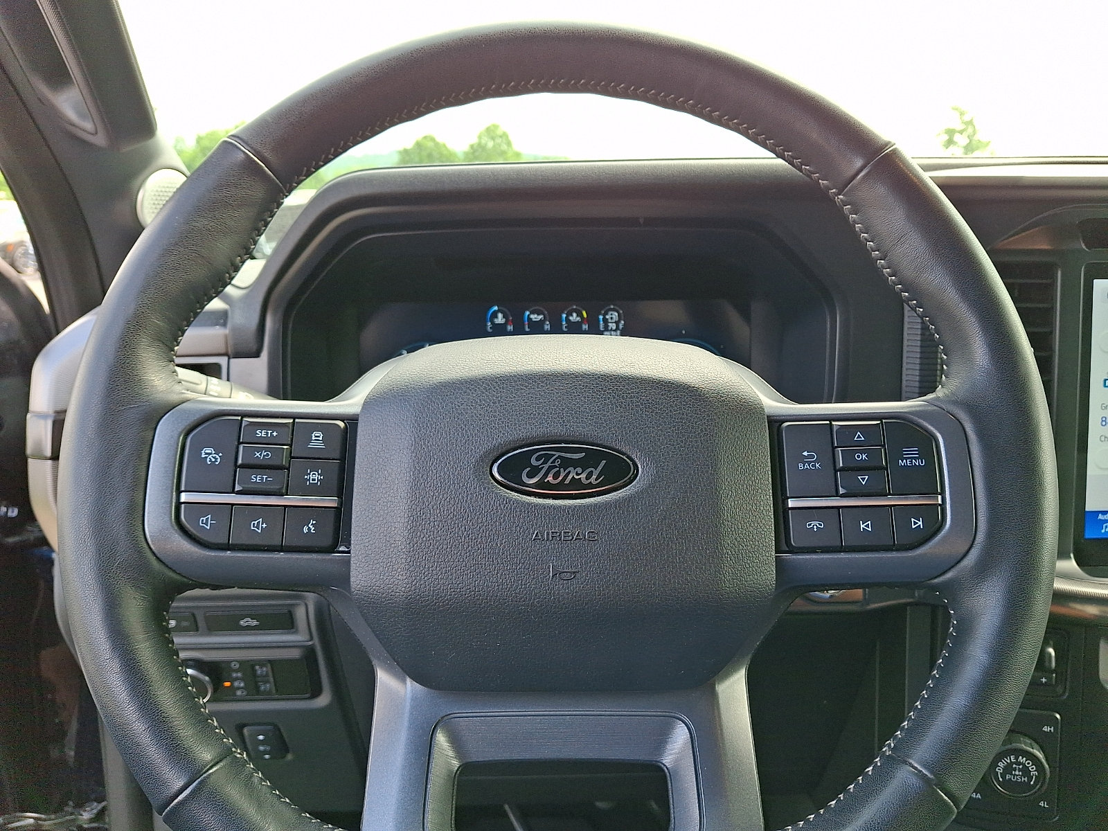Certified 2024 Ford F150 Lariat w/ Equipment Group 502A High AWD/4WD image 20