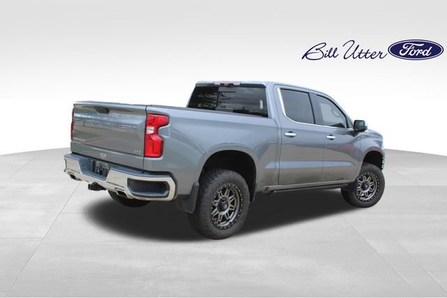 Used 2020 Chevrolet Silverado 1500 LTZ w/ LTZ Plus Package AWD/4WD image 15