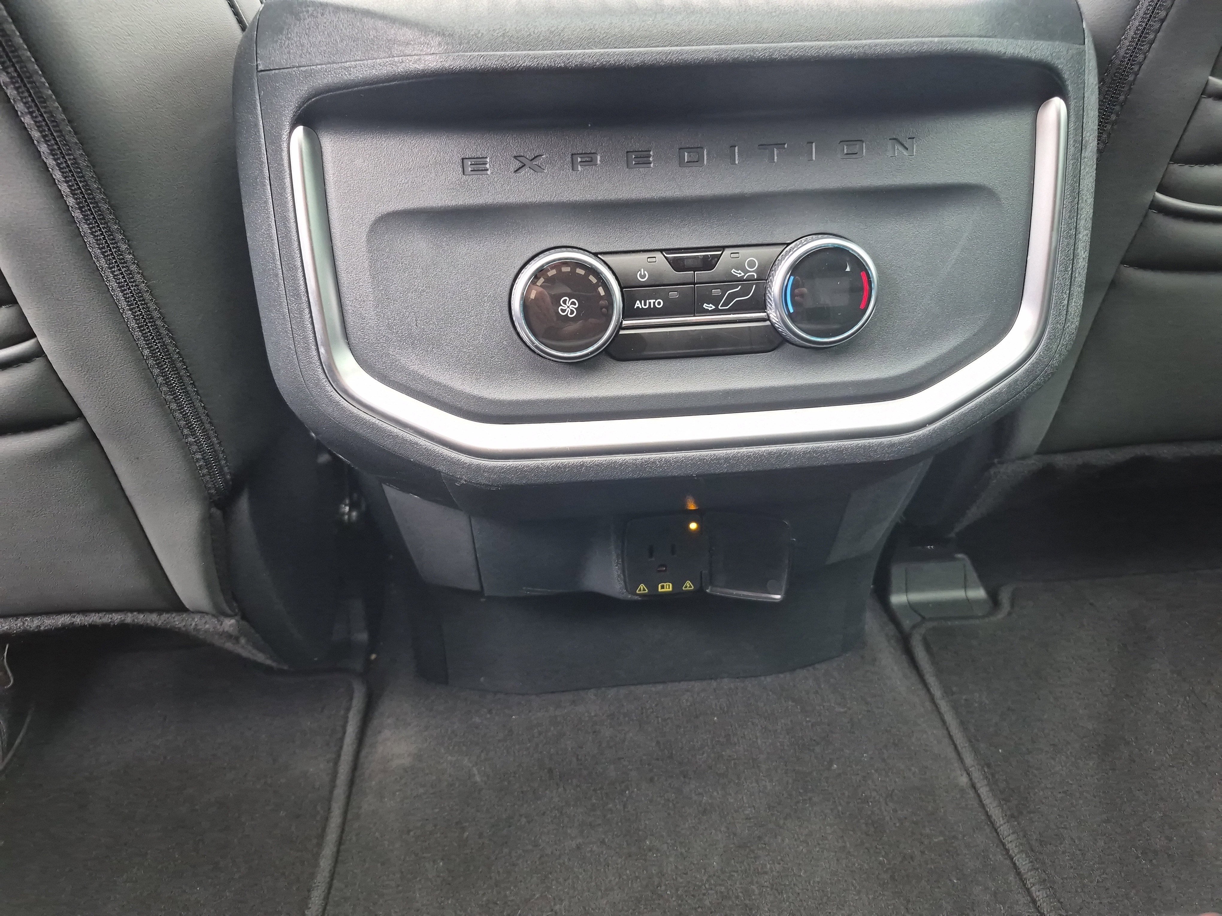 Certified 2025 Ford Expedition Max Active image 22