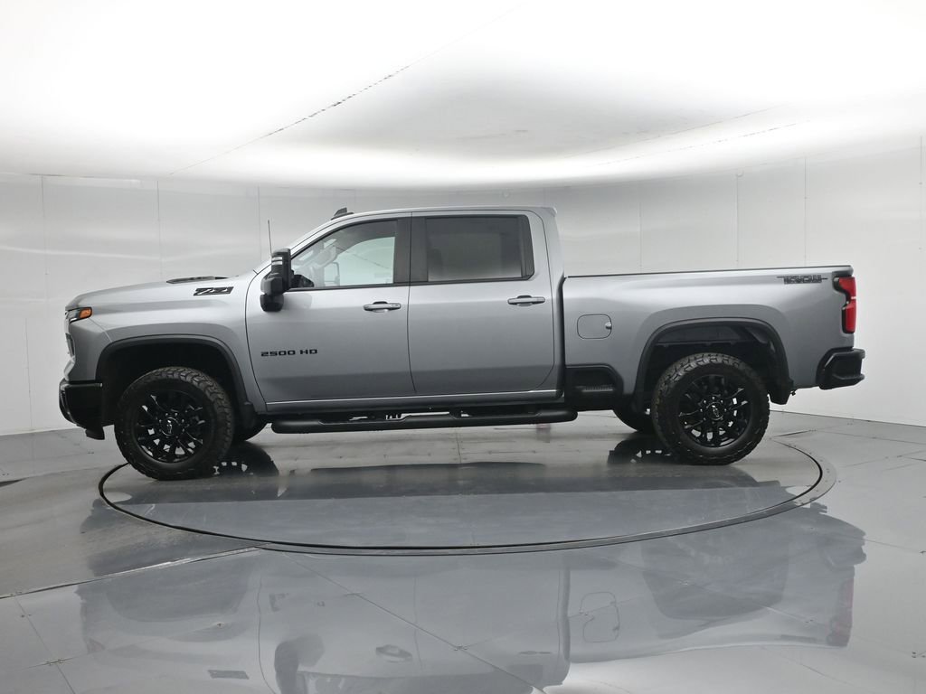 Used 2025 Chevrolet Silverado 2500 LT w/ Trail Boss Package AWD/4WD image 30