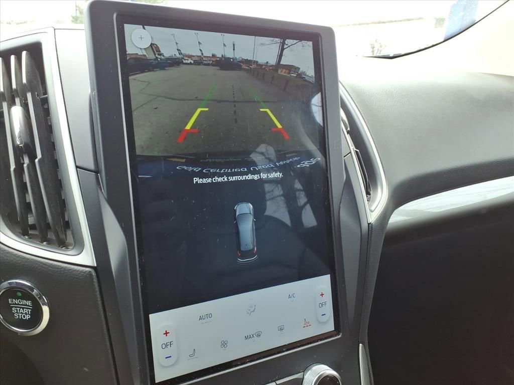 Certified 2024 Ford Edge SEL image 19