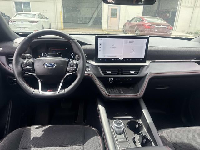 Certified 2025 Ford Explorer ST AWD/4WD image 14