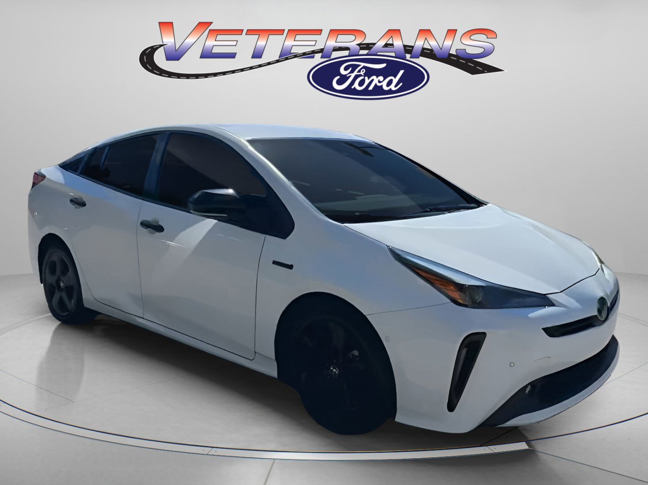 Used 2022 Toyota Prius L Eco