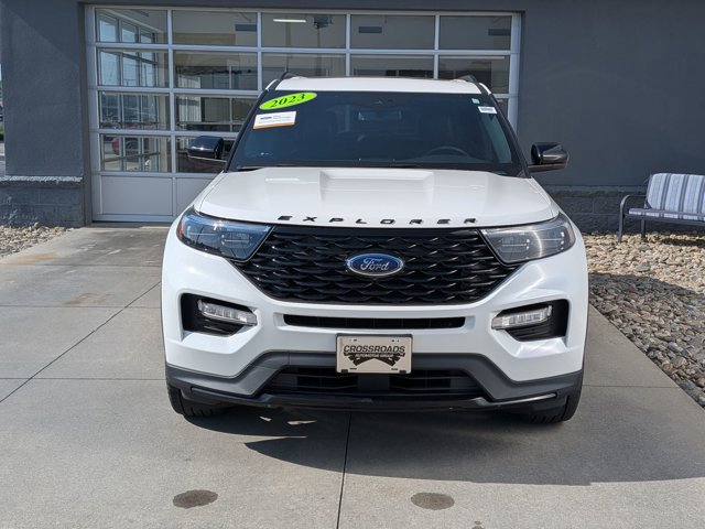 Certified 2023 Ford Explorer ST-Line w/ Class IV Trailer Tow Package AWD/4WD image 9