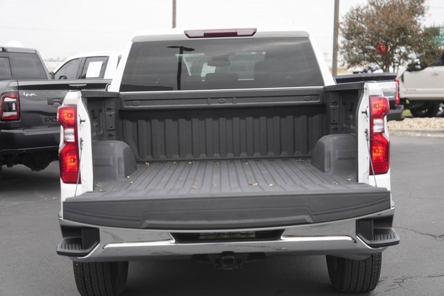 Used 2024 Chevrolet Silverado 1500 LT image 30