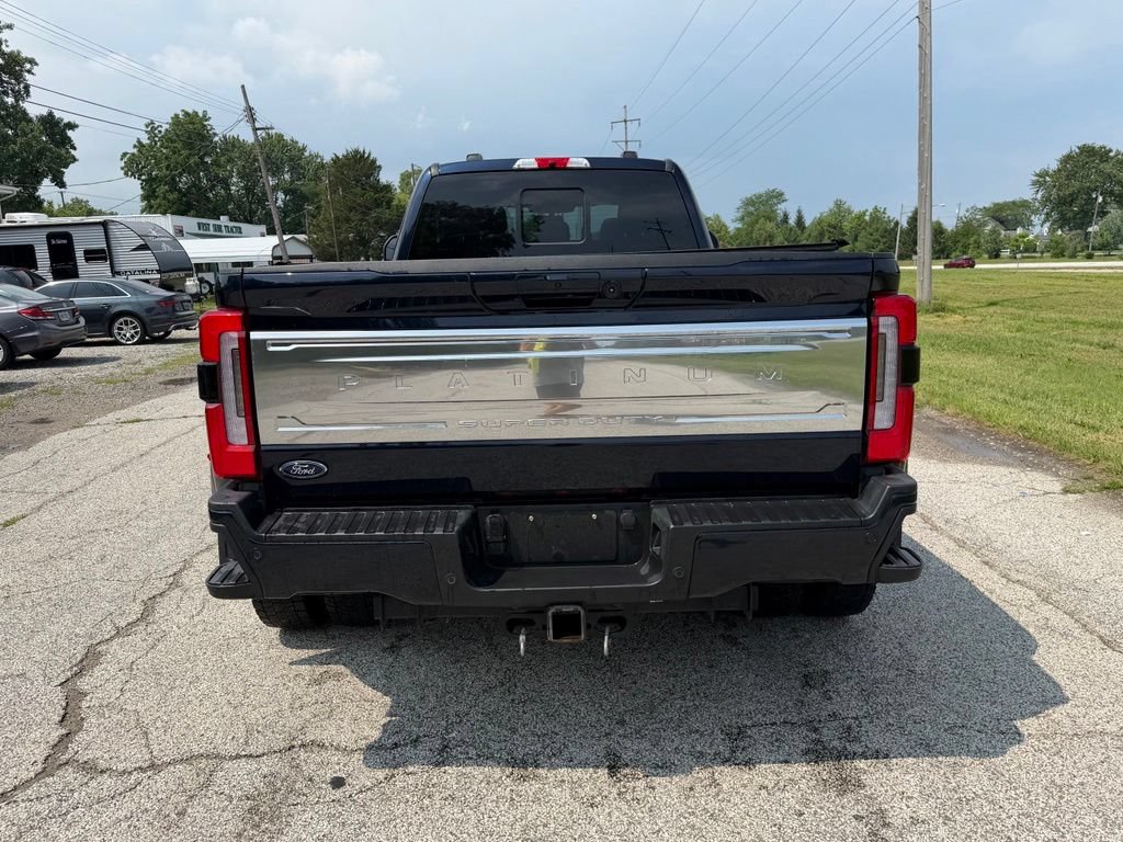 Certified 2025 Ford F450 Platinum w/ Platinum Plus Package AWD/4WD image 22