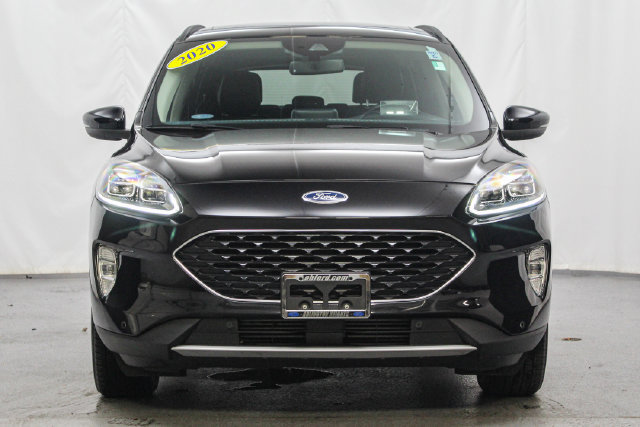 Certified 2020 Ford Escape Titanium w/ Titanium Premium Package 2.0 AWD/4WD image 3