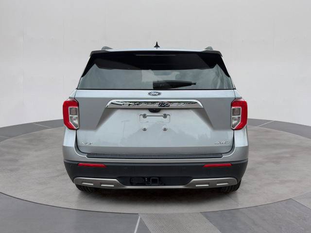 Certified 2023 Ford Explorer XLT w/ Equipment Group 202A AWD/4WD image 5