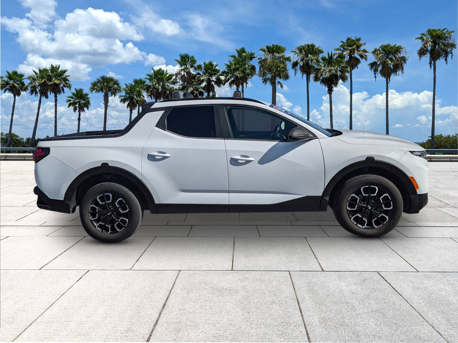 Used 2022 Hyundai Santa Cruz SEL Premium w/ Cargo Package image 9