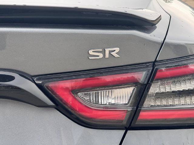 Used 2022 Nissan Maxima SR w/ Sport Mat Group FWD image 8