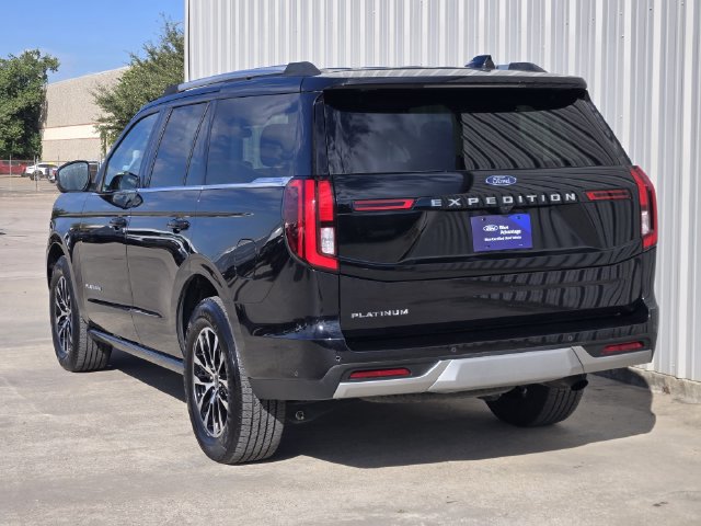 Certified 2025 Ford Expedition Platinum AWD/4WD image 7