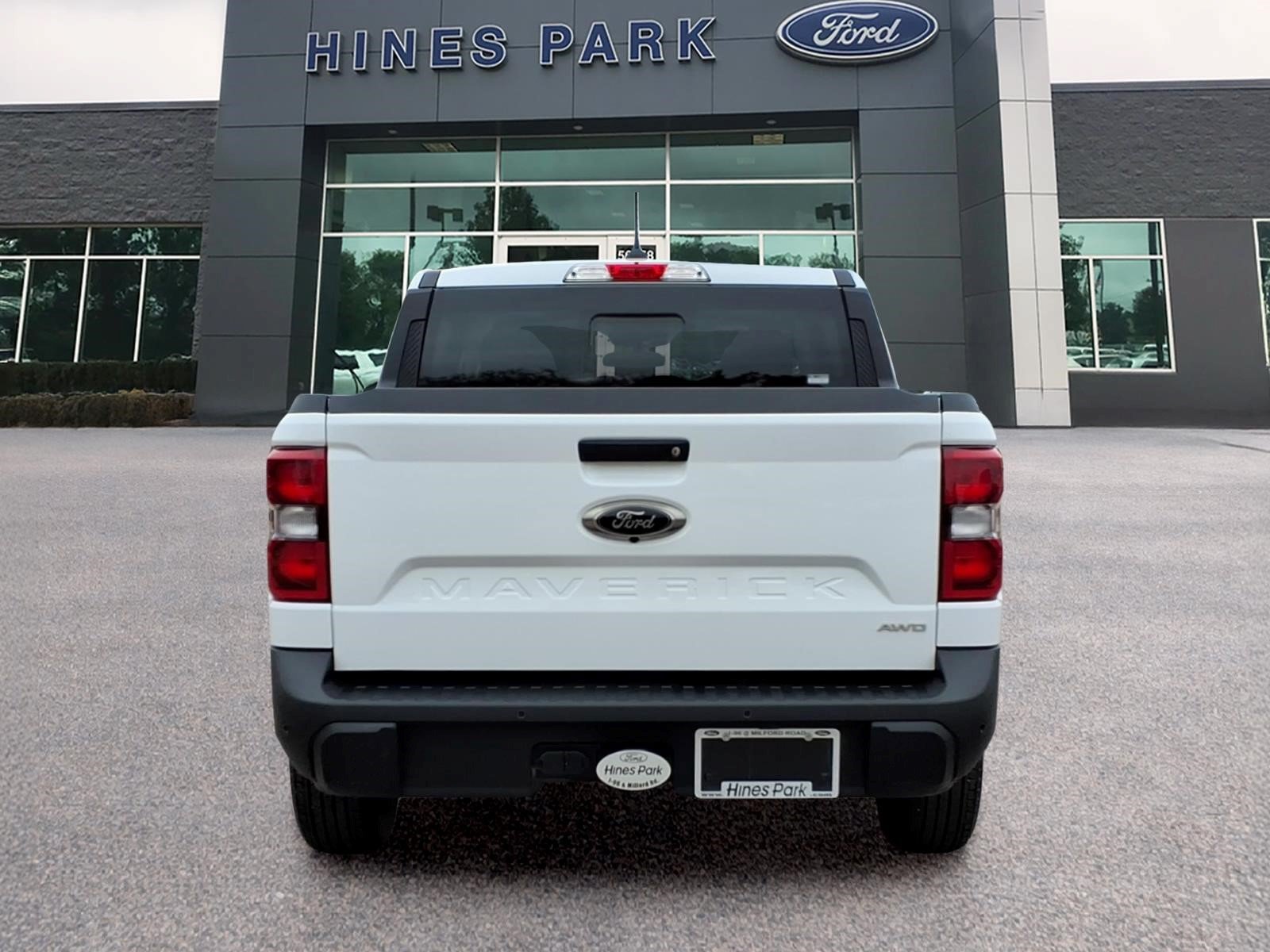 Certified 2024 Ford Maverick Lariat w/ Black Appearance Package AWD/4WD image 6