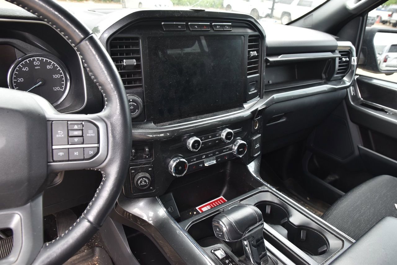 Certified 2022 Ford F150 XLT w/ Equipment Group 302A High image 8