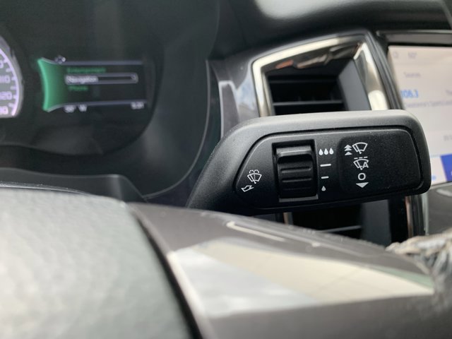 Certified 2023 Ford Ranger Lariat w/ Equipment Group 501A High image 35