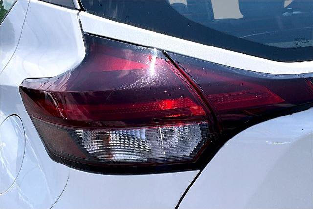 Used 2023 Nissan Kicks SR w/ SR Premium Package FWD image 30