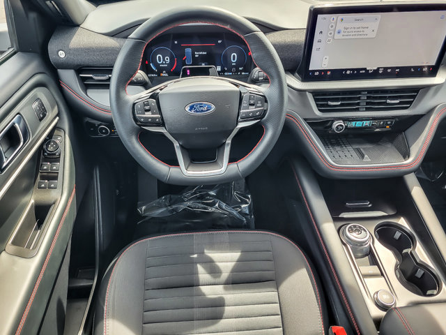 Certified 2025 Ford Explorer ST-Line w/ Premium Package image 15