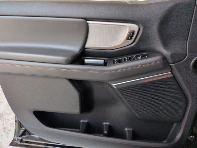 Certified 2025 Ford Expedition Active AWD/4WD image 13