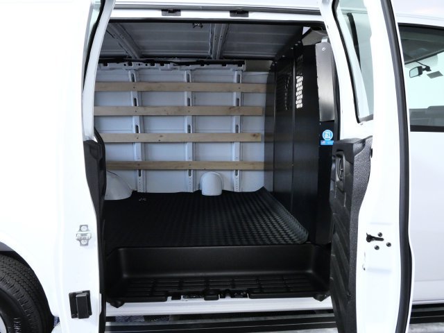 Used 2025 Chevrolet Express 2500 w/ Driver Convenience Package RWD image 9