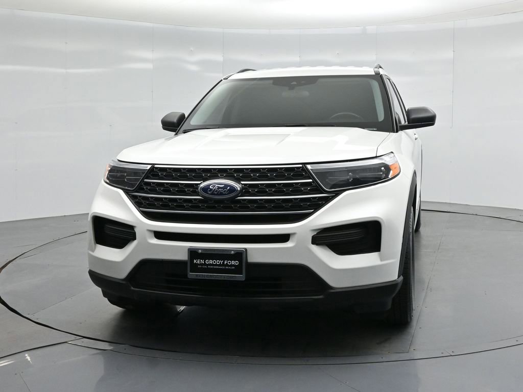 Certified 2023 Ford Explorer XLT image 28
