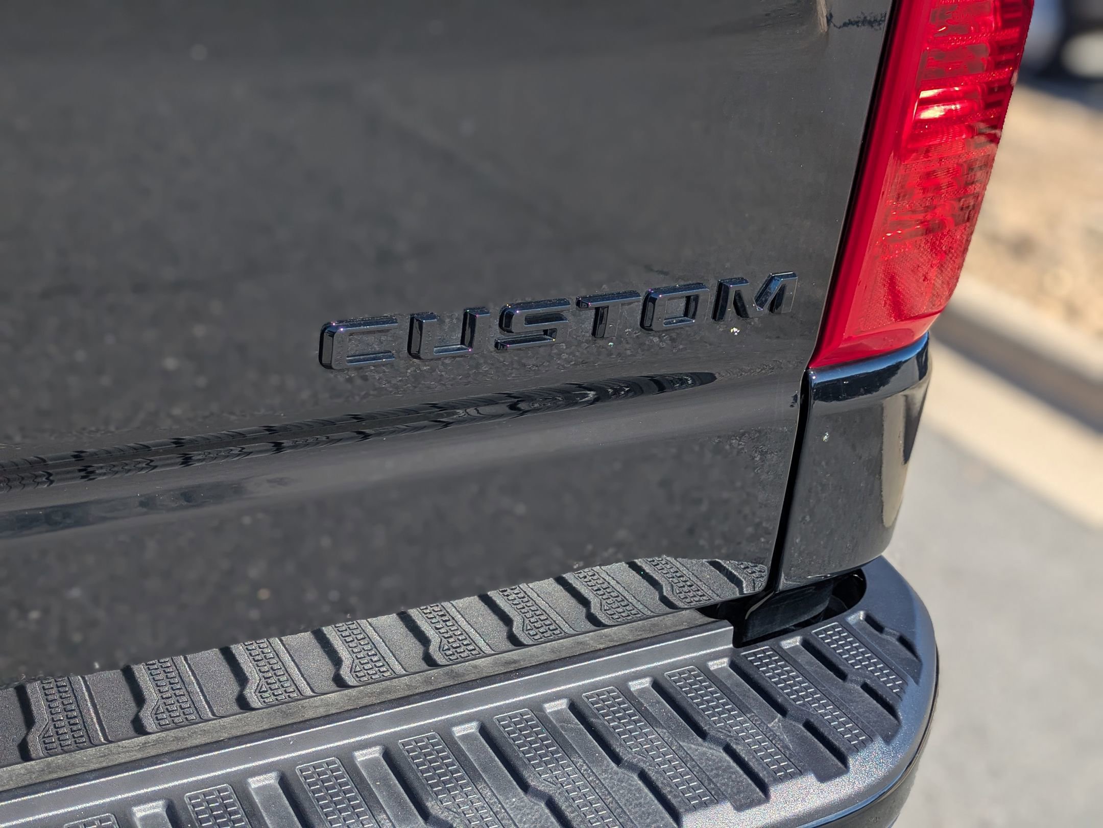 Used 2025 Chevrolet Silverado 1500 Custom Trail Boss w/ Turbomax Blackout Package image 33