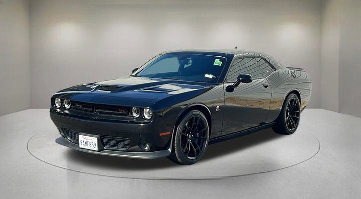 Used 2022 Dodge Challenger R/T Scat Pack w/ Dynamics Package image 4