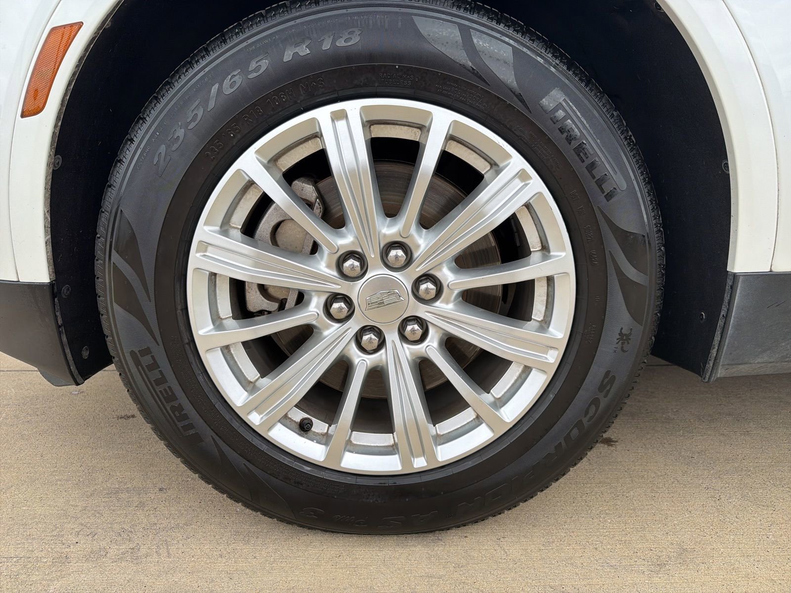 Used 2019 Cadillac XT5 FWD image 12