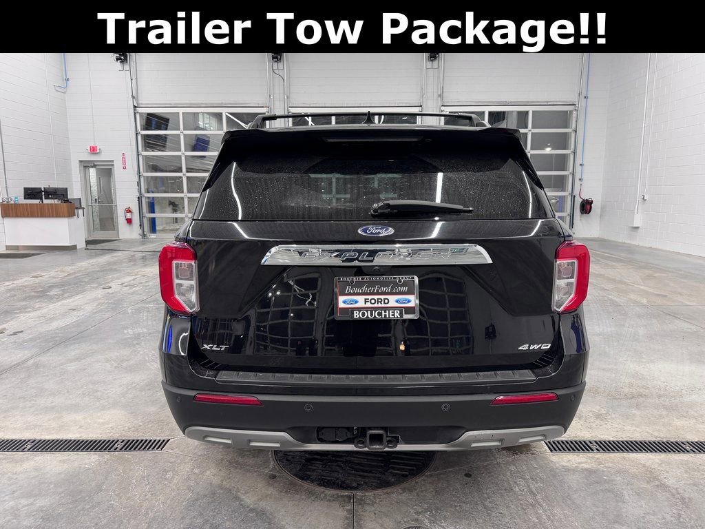 Certified 2023 Ford Explorer XLT w/ Equipment Group 202A image 4