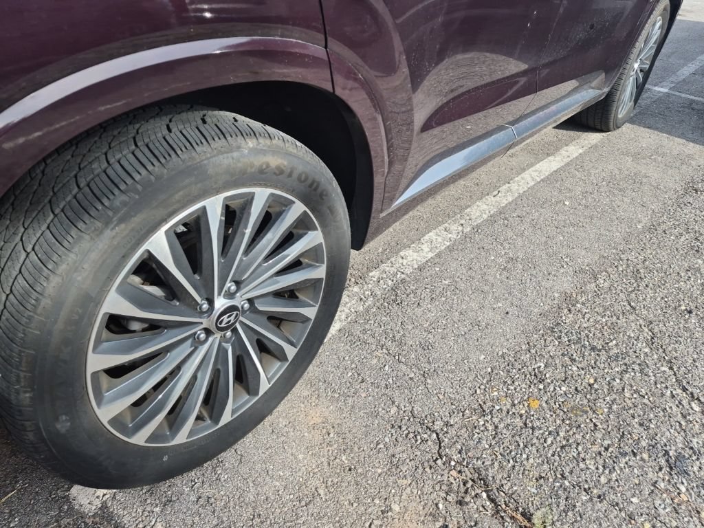 Used 2024 Hyundai Palisade Calligraphy FWD image 14
