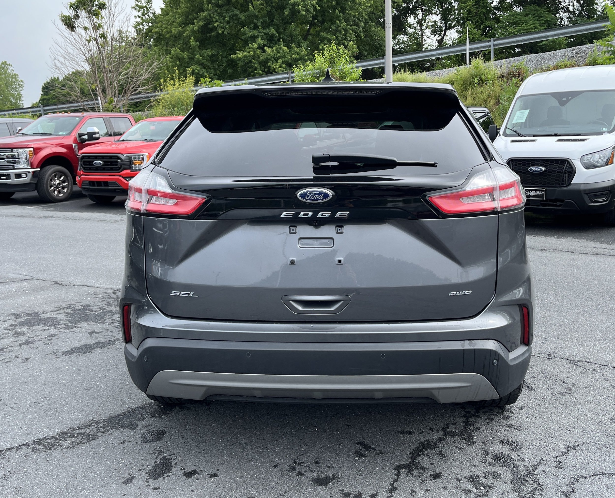 Certified 2022 Ford Edge SEL w/ Convenience Package AWD/4WD image 6
