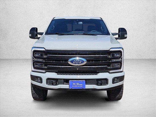 Certified 2025 Ford F250 Platinum w/ Tremor Off-Road Package AWD/4WD image 2