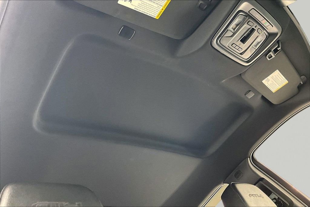 Used 2024 GMC Sierra 3500 AT4 w/ Technology Package AWD/4WD image 23