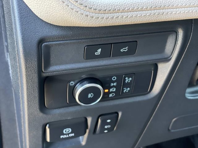 Certified 2022 Ford Expedition Limited image 20