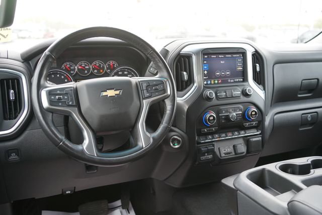 Used 2020 Chevrolet Silverado 1500 LT w/ All-Star Edition AWD/4WD image 9