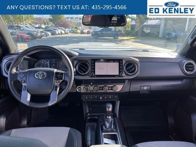 Used 2020 Toyota Tacoma TRD Sport w/ Technology Package AWD/4WD image 6