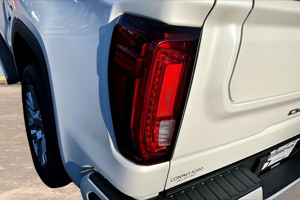 Used 2023 GMC Sierra 1500 Denali w/ Technology Package AWD/4WD image 26