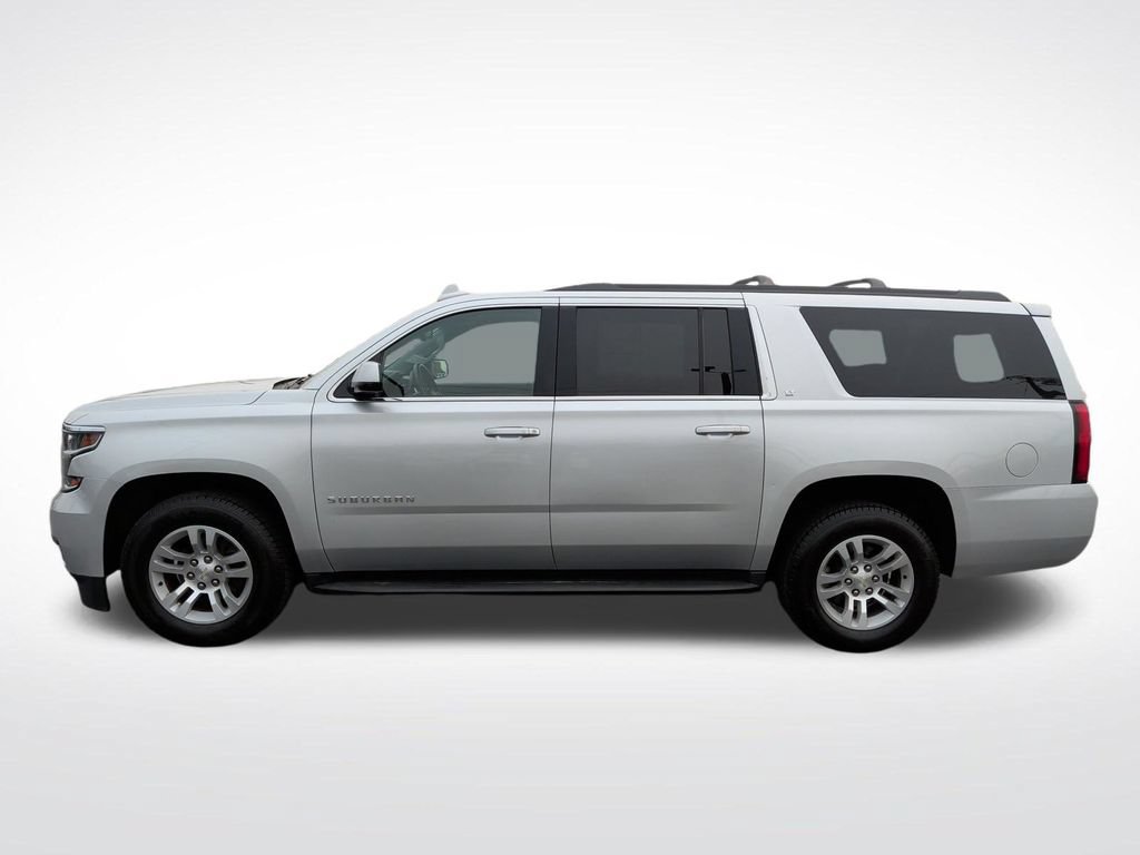 Used 2017 Chevrolet Suburban LT AWD/4WD image 13