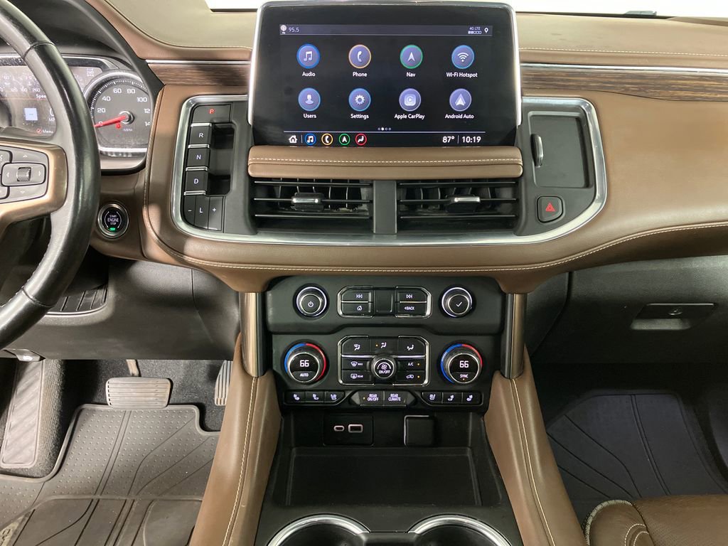 Used 2021 Chevrolet Tahoe High Country w/ Premium Package image 28