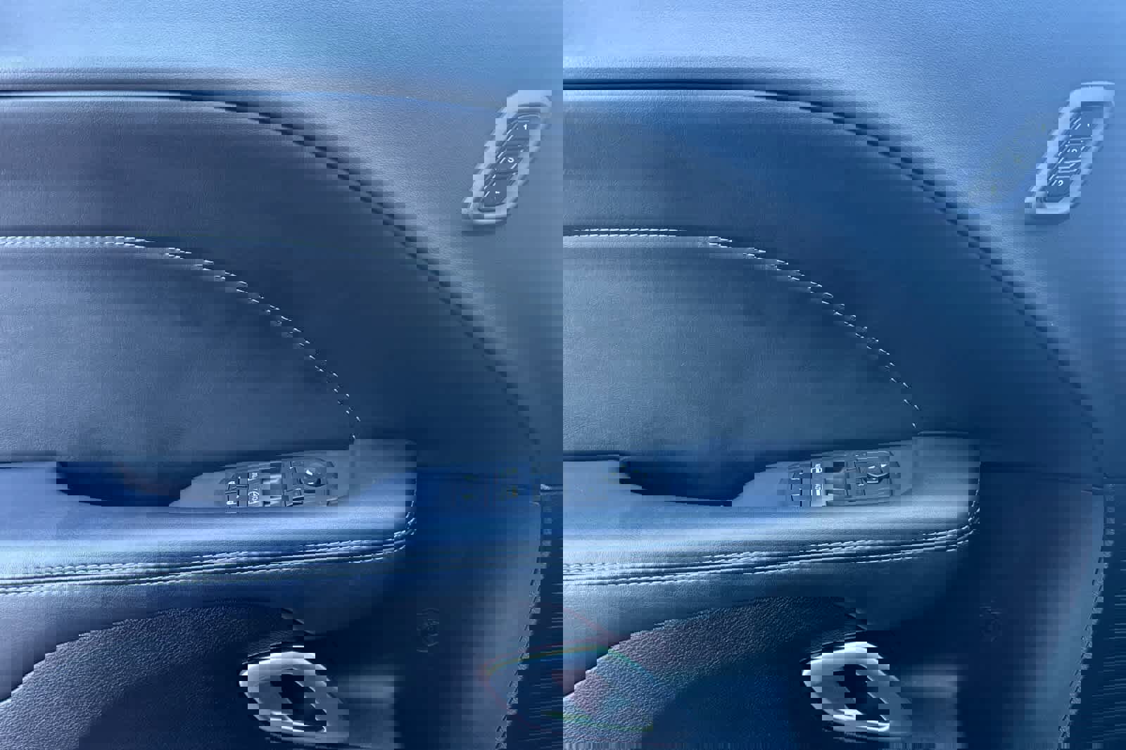 Used 2023 Dodge Challenger GT w/ Plus Package image 12