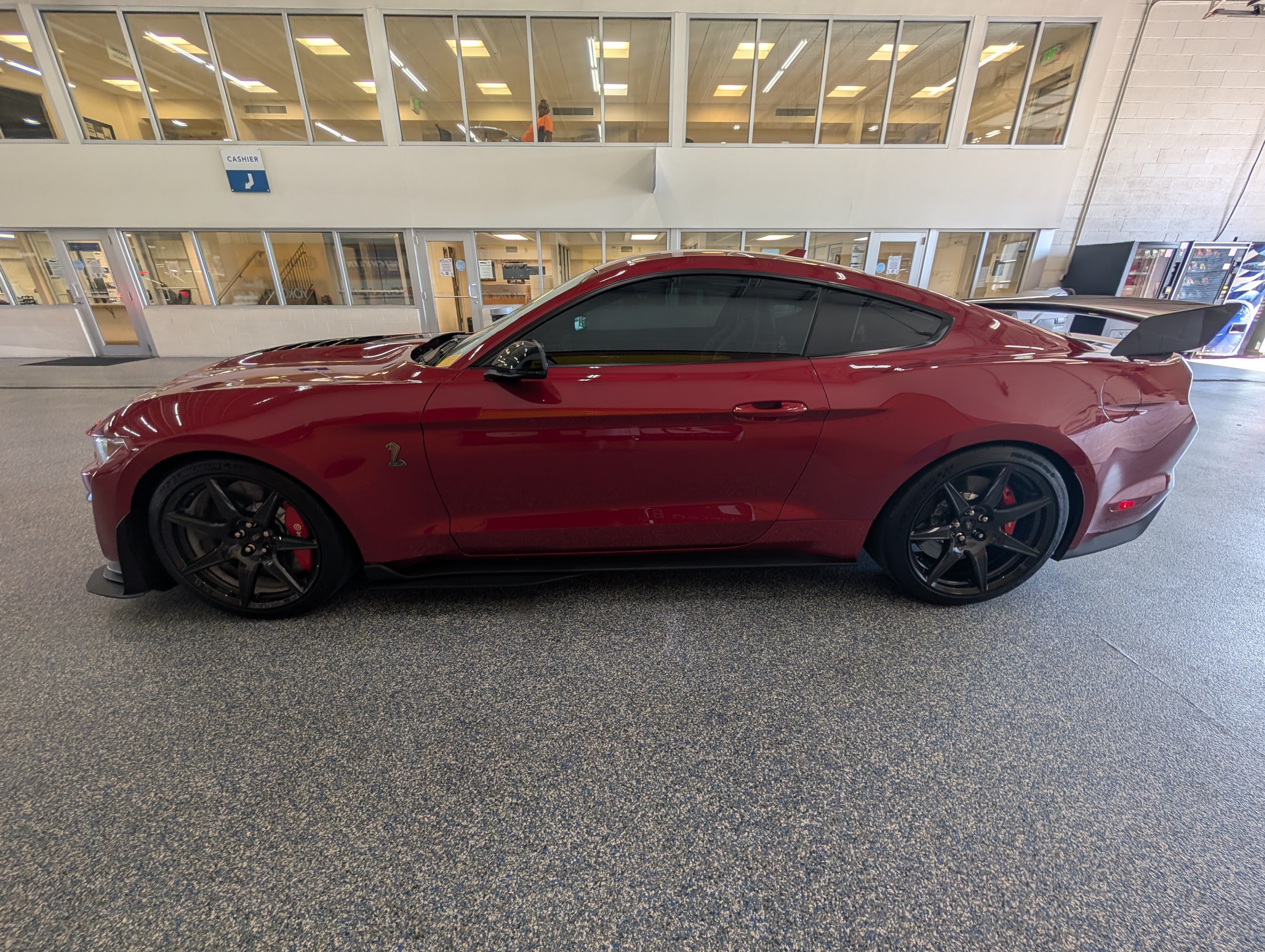 Certified 2020 Ford Mustang Shelby GT500 w/ Carbon Fiber Track Pack RWD image 3