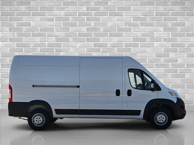 Used 2025 RAM ProMaster 2500 FWD image 4