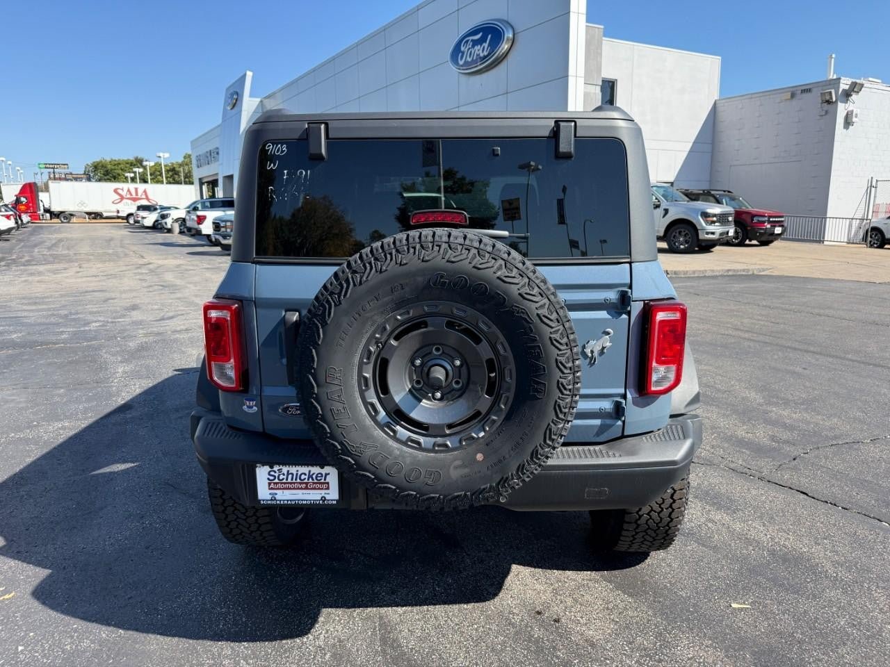 Certified 2025 Ford Bronco Big Bend w/ Black Diamond Package AWD/4WD image 8
