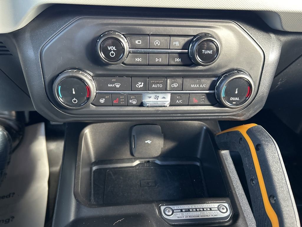 Certified 2022 Ford Bronco Badlands image 24