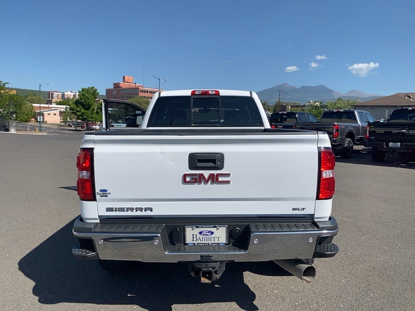 Used 2018 GMC Sierra 3500 SLT w/ Duramax Plus Package AWD/4WD image 6