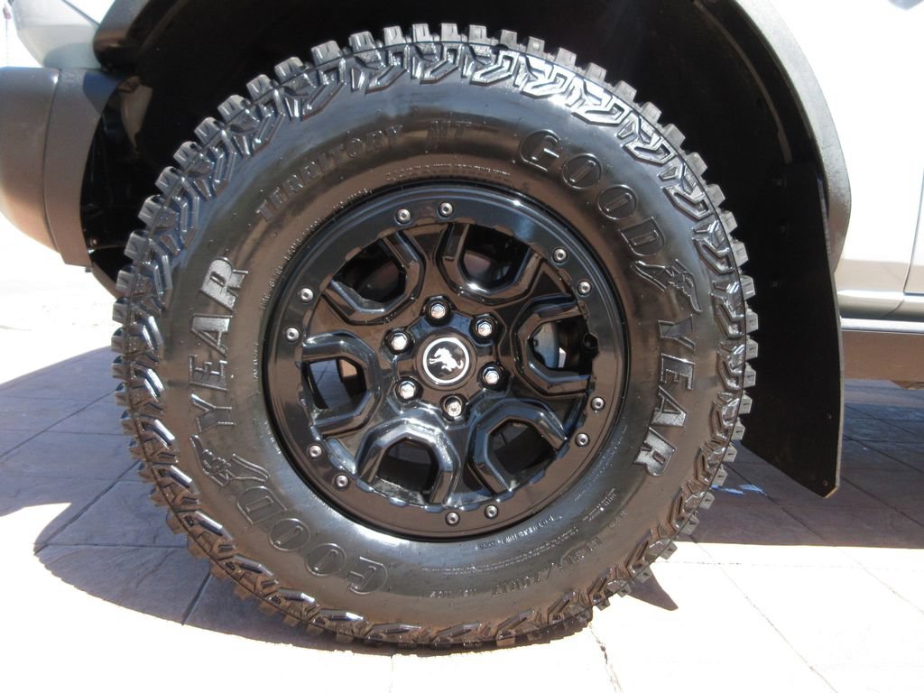 Certified 2023 Ford Bronco Wildtrak AWD/4WD image 9