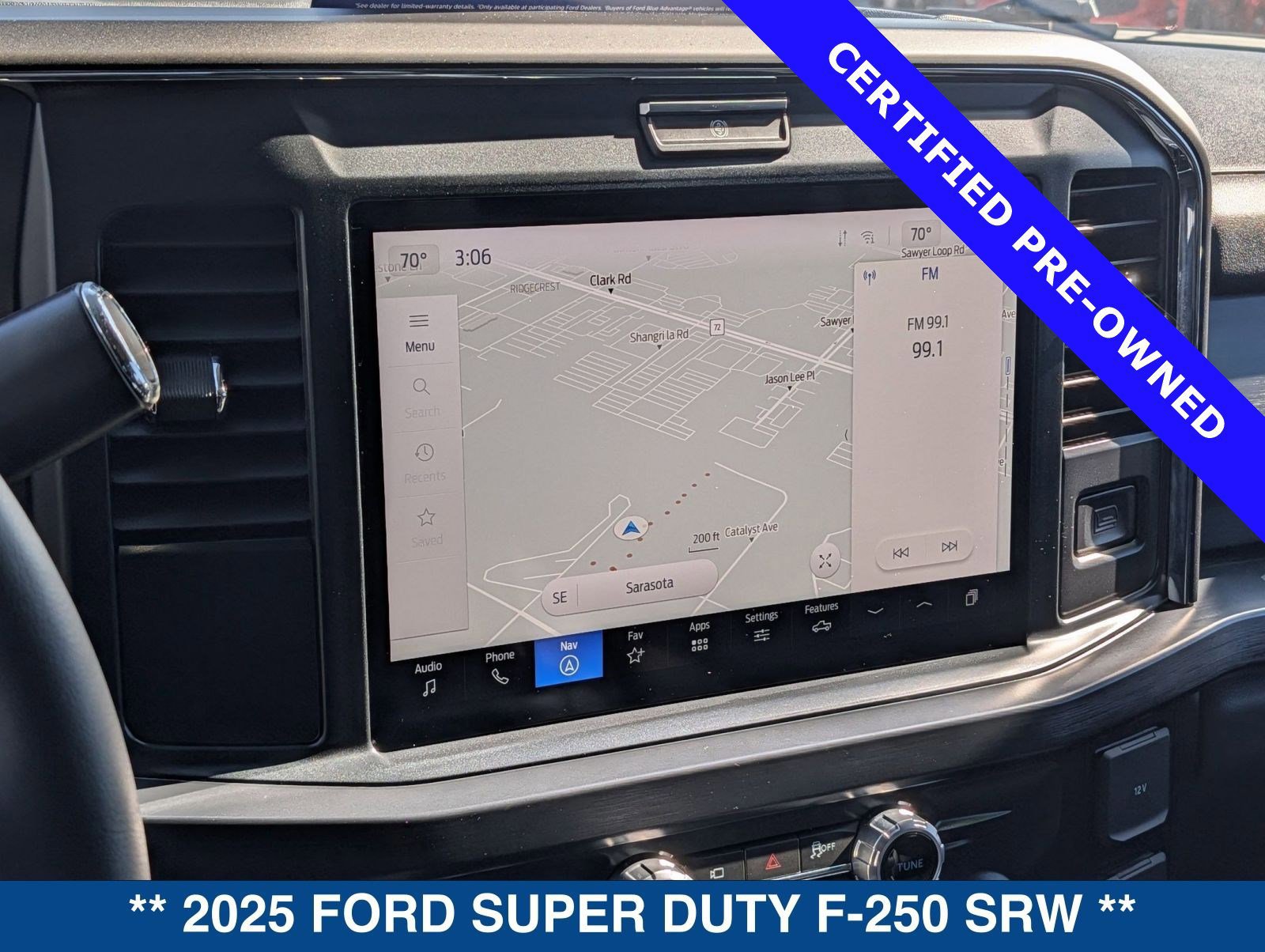 Certified 2025 Ford F250 Lariat w/ Black Appearance Package image 28