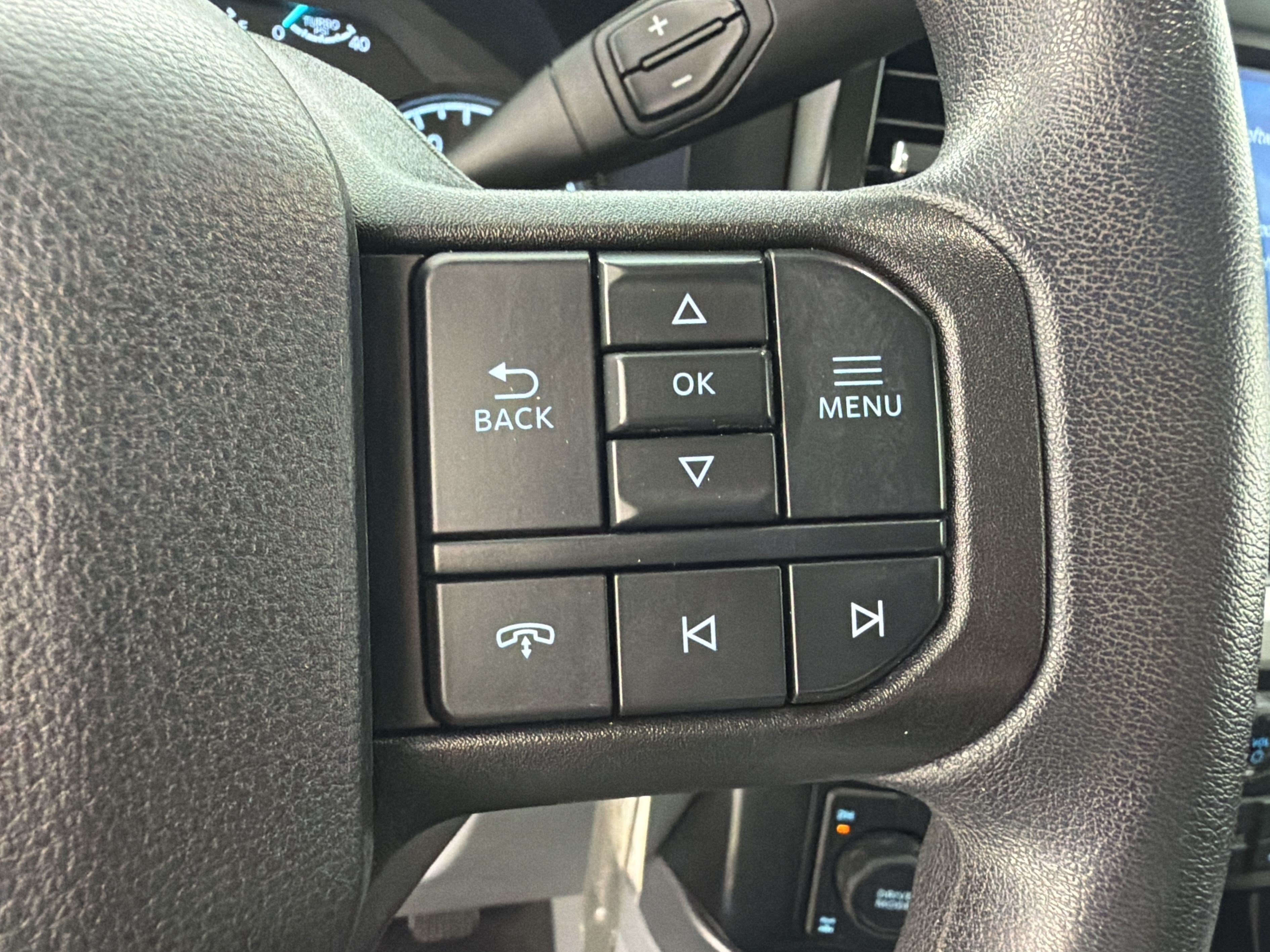 Certified 2025 Ford F250 XLT w/ FX4 Off-Road Package AWD/4WD image 20