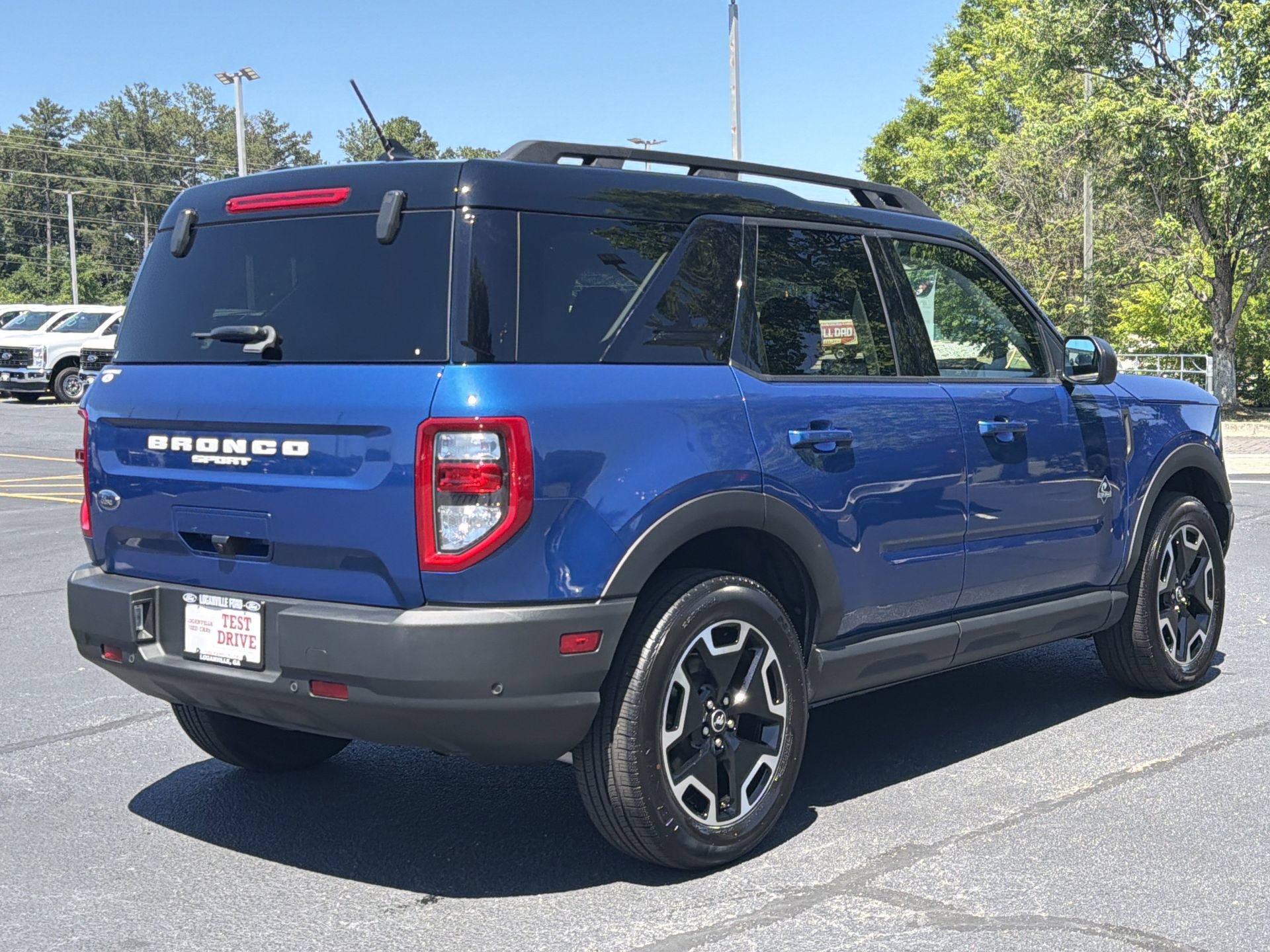 Certified 2024 Ford Bronco Sport Outer Banks AWD/4WD image 30
