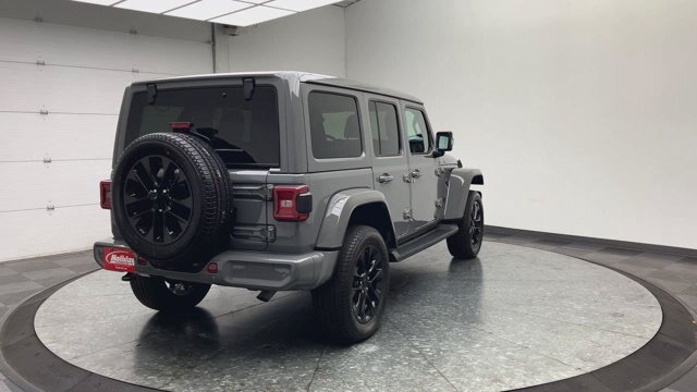 Used 2023 Jeep Wrangler Unlimited Sahara AWD/4WD image 37