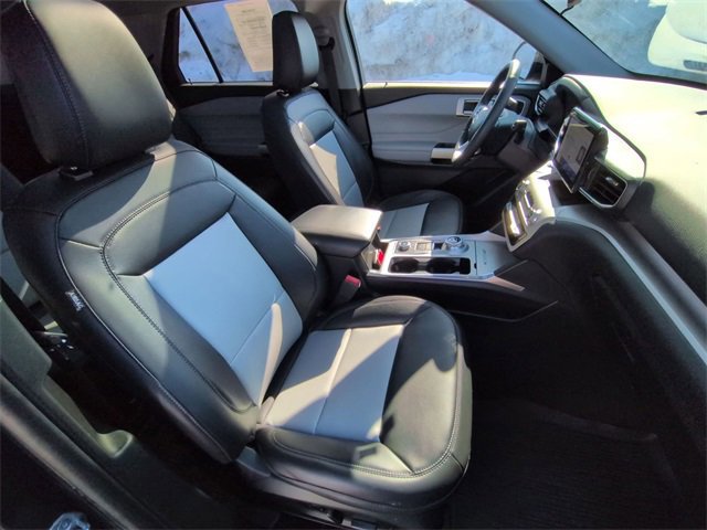 Certified 2023 Ford Explorer XLT w/ Equipment Group 202A image 20