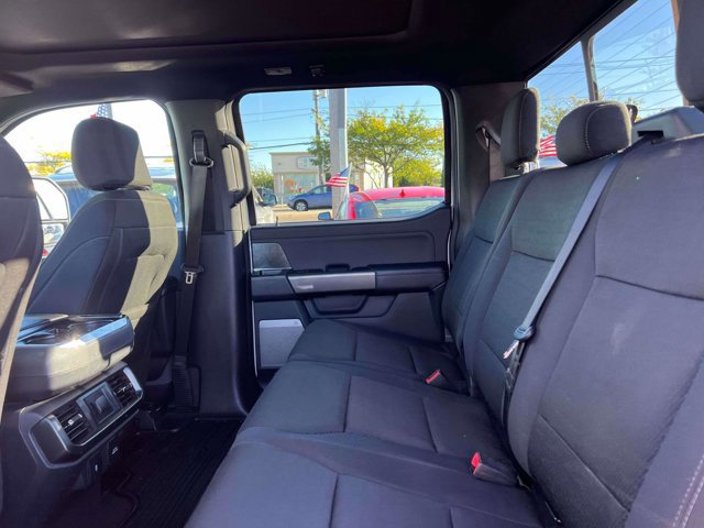 Certified 2022 Ford F150 XLT w/ Equipment Group 302A High image 16